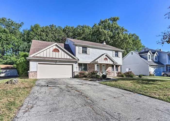 Cozy Duplex Close To Toledo Botanical Garden