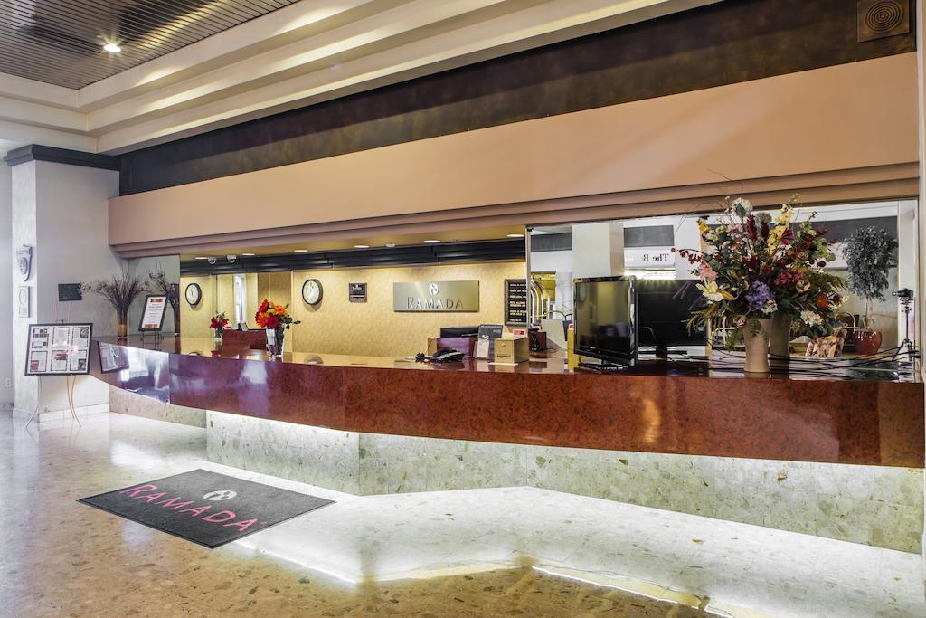 Hotel Courtyard By Marriott West Toledo