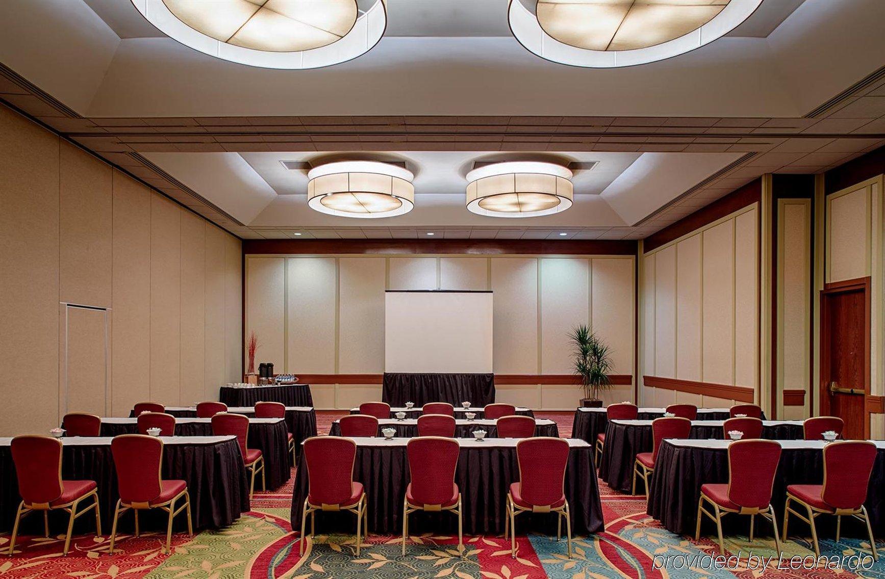 Renaissance Downtown Hotel