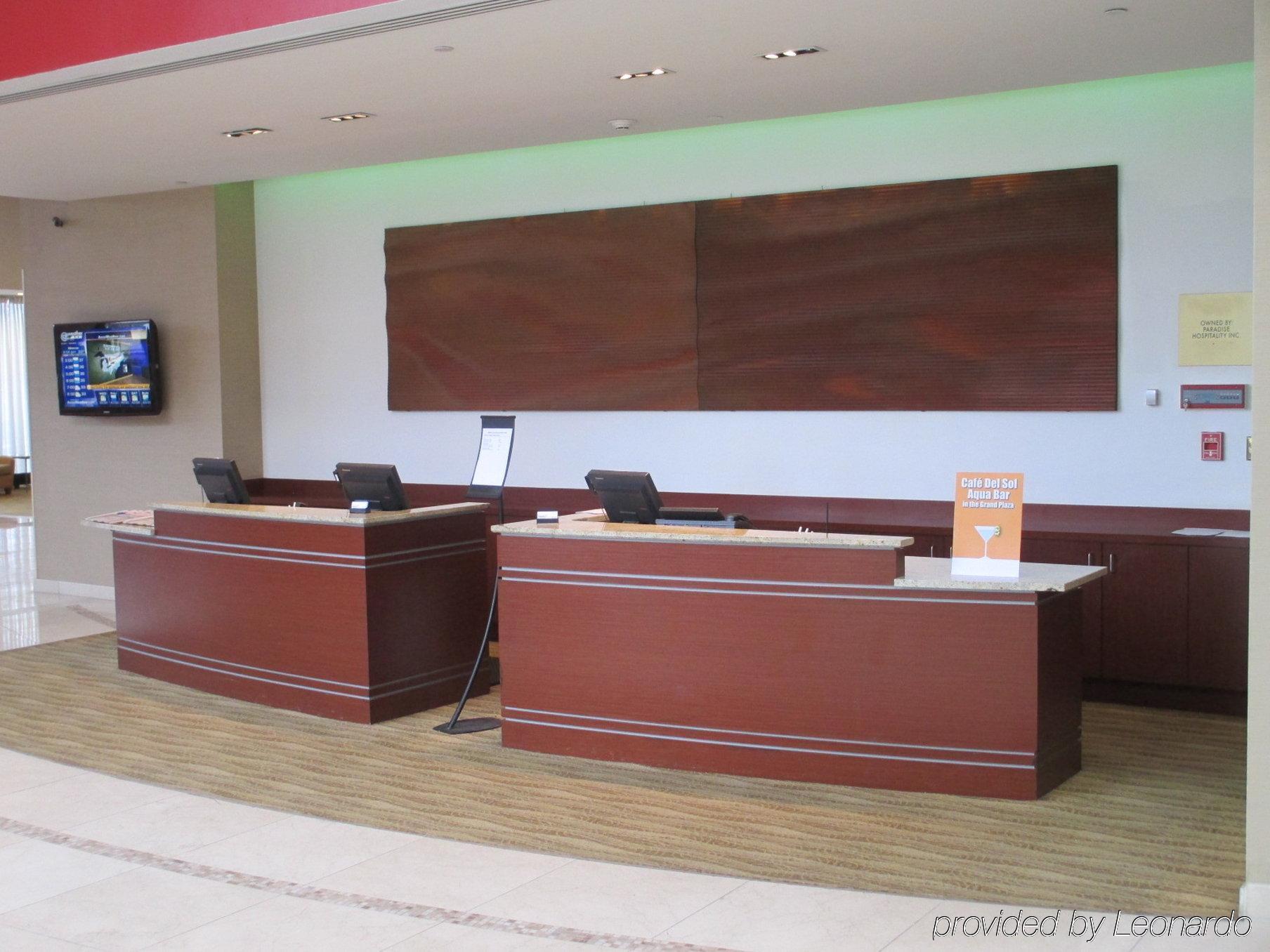 Renaissance Downtown Hotel