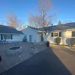 Bancroft Guest House