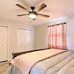 Bright Toledo Duplex, Close To Parks And Trails