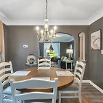 Two Bedroom, King Bed, Private Cottage