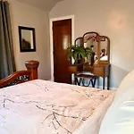 Contemporary And Modern, Furnished 2 Bedroom Apartments, Filled With Desirable Amenities