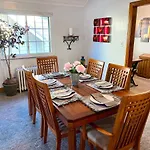 Contemporary And Modern, Furnished 2 Bedroom Apartments, Filled With Desirable Amenities