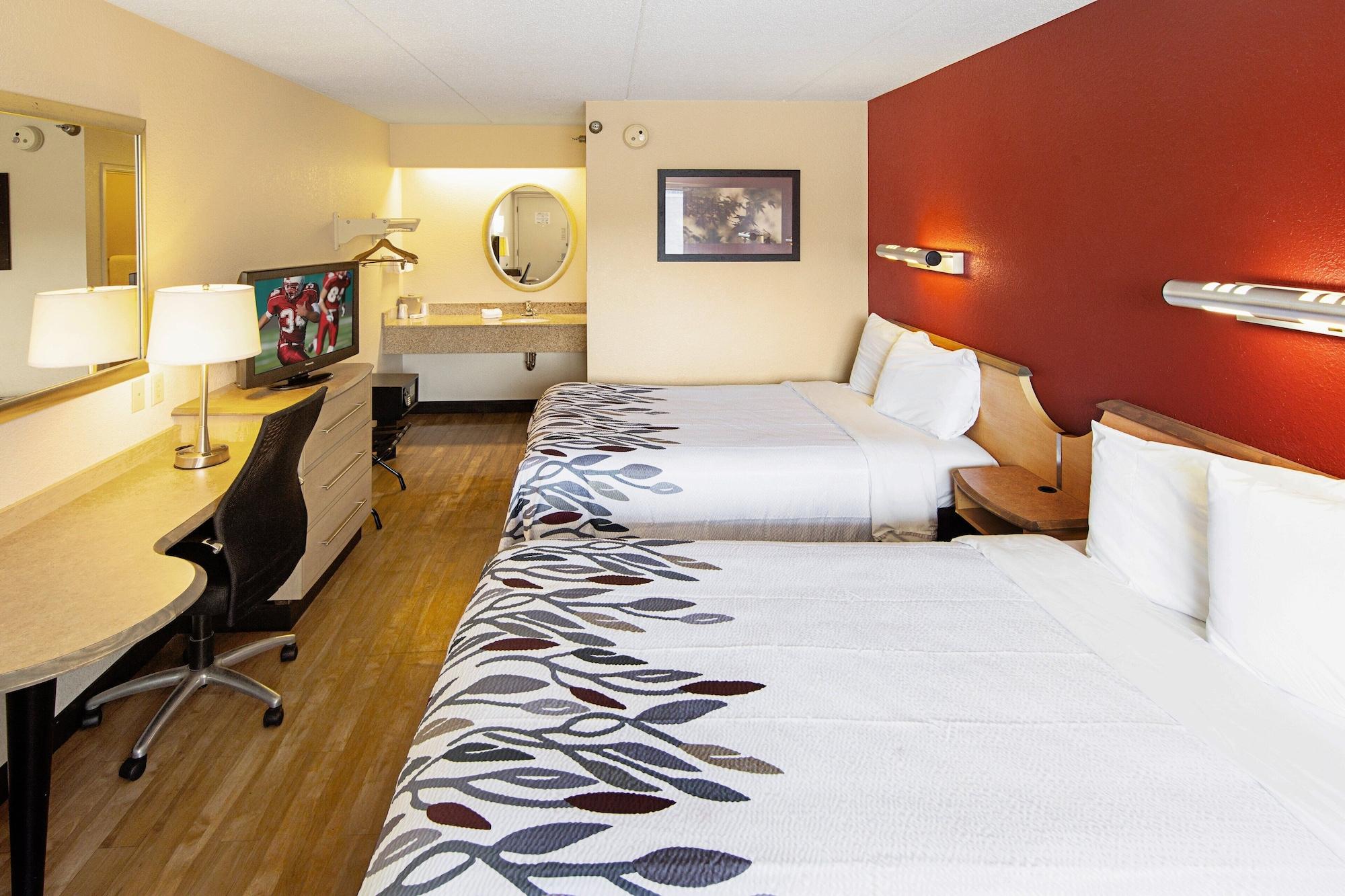 Motel Red Roof 2*