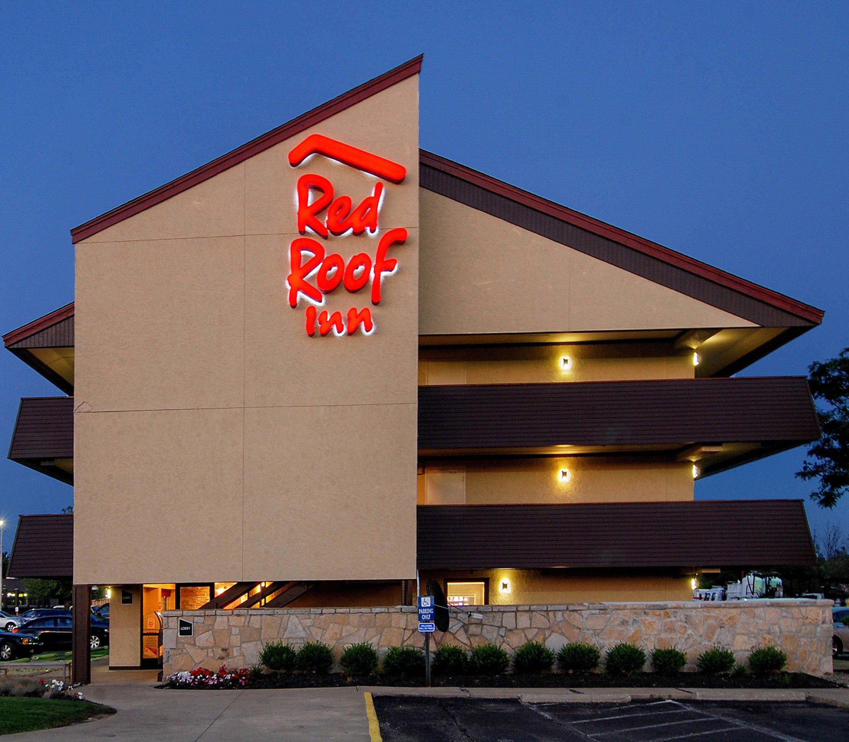 Red Roof 2*