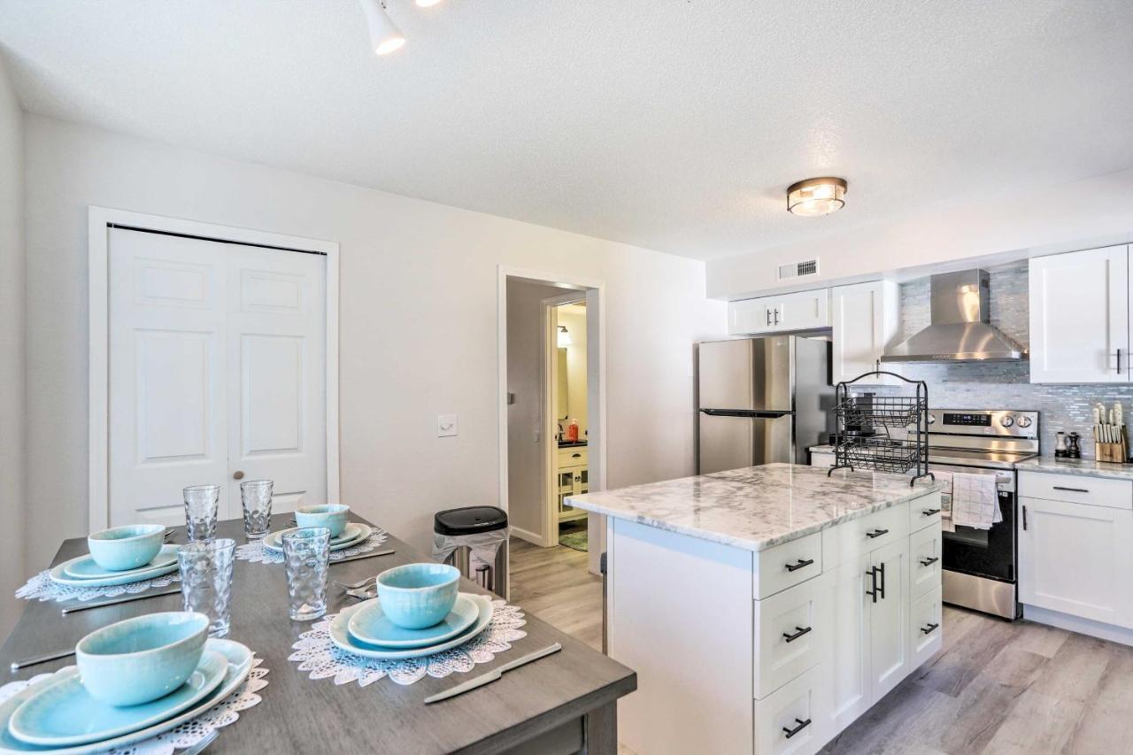 Bright Duplex, Close To Parks And Trails *