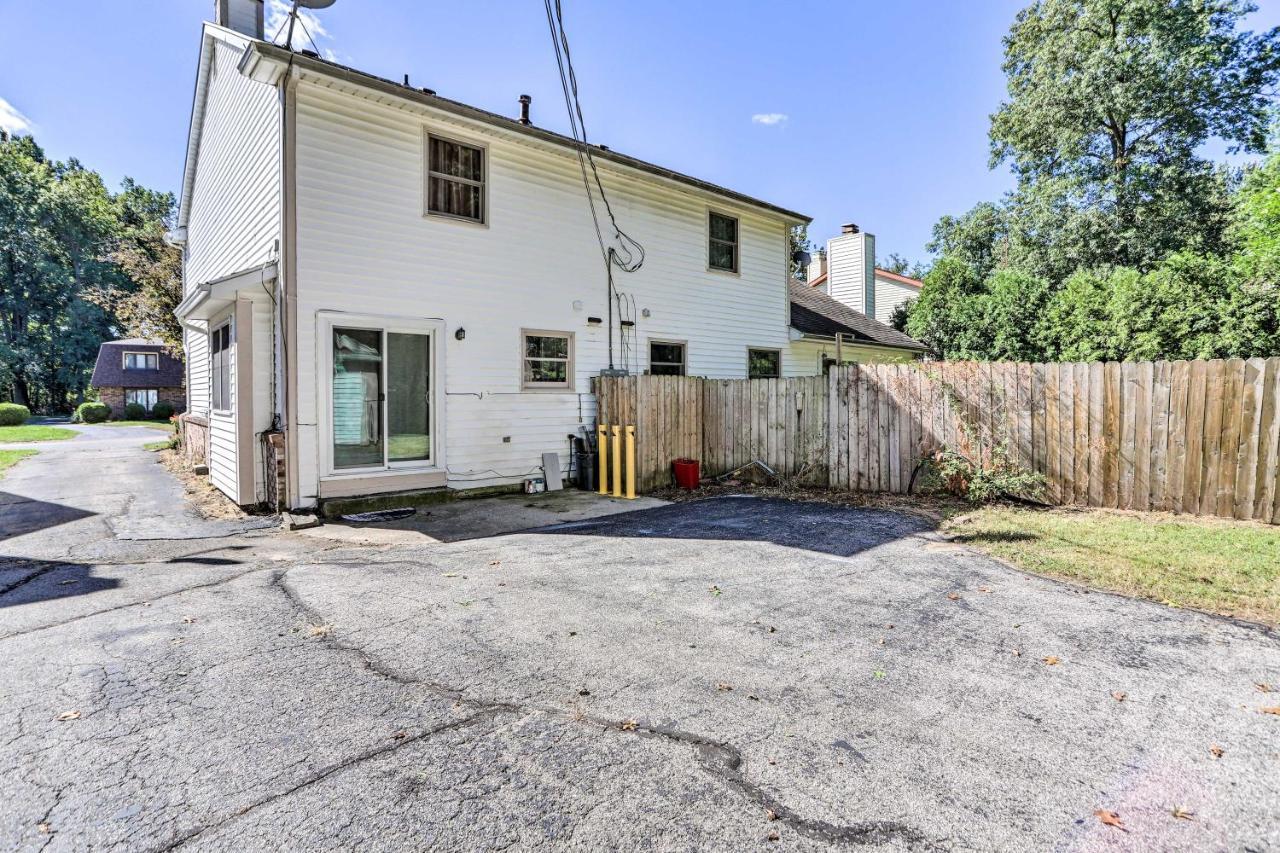 Bright Duplex, Close To Parks And Trails