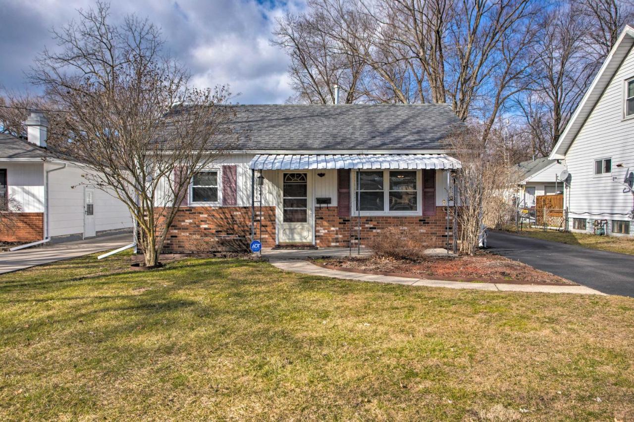Holiday home Peaceful About 8 Mi To Downtown Toledo! *
