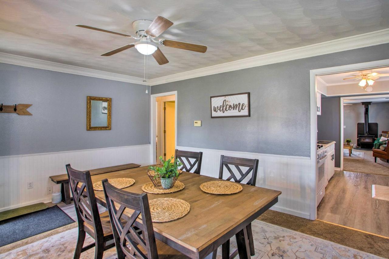 Peaceful About 8 Mi To Downtown Toledo! Holiday home Toledo