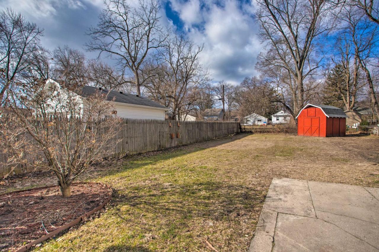 Peaceful About 8 Mi To Downtown Toledo! Holiday home