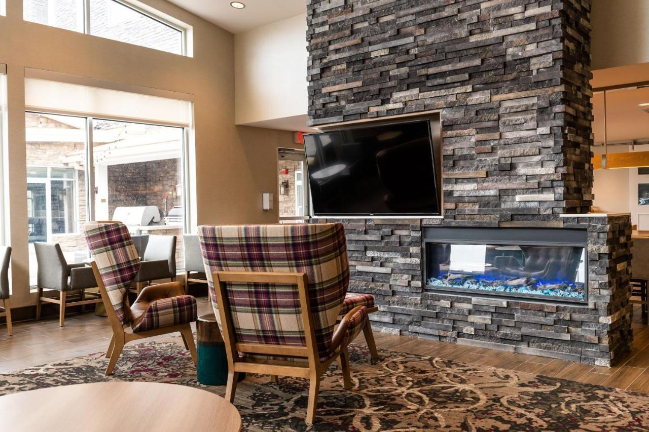 Hotel By Marriott West Toledo