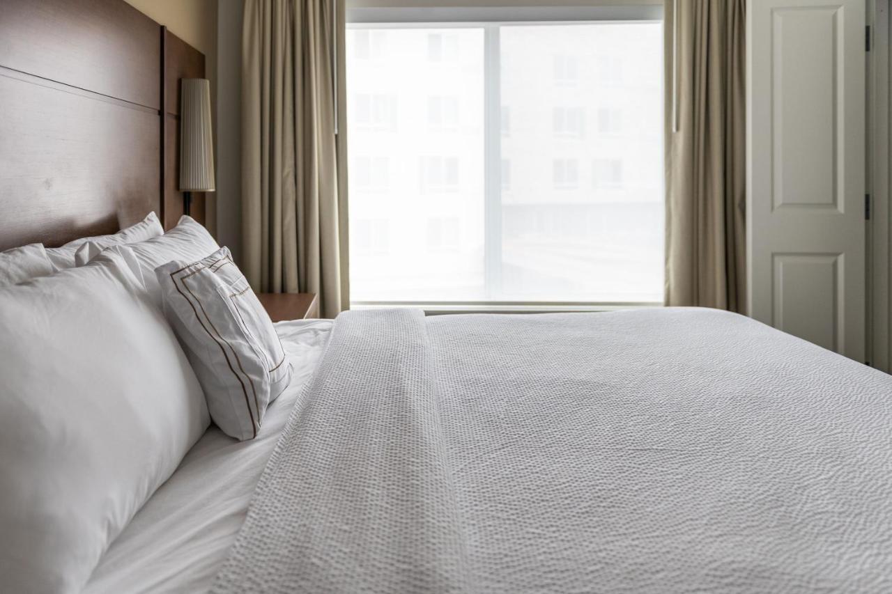 Hotel By Marriott West 4*