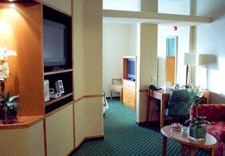 Hotel Fairfield & North Toledo
