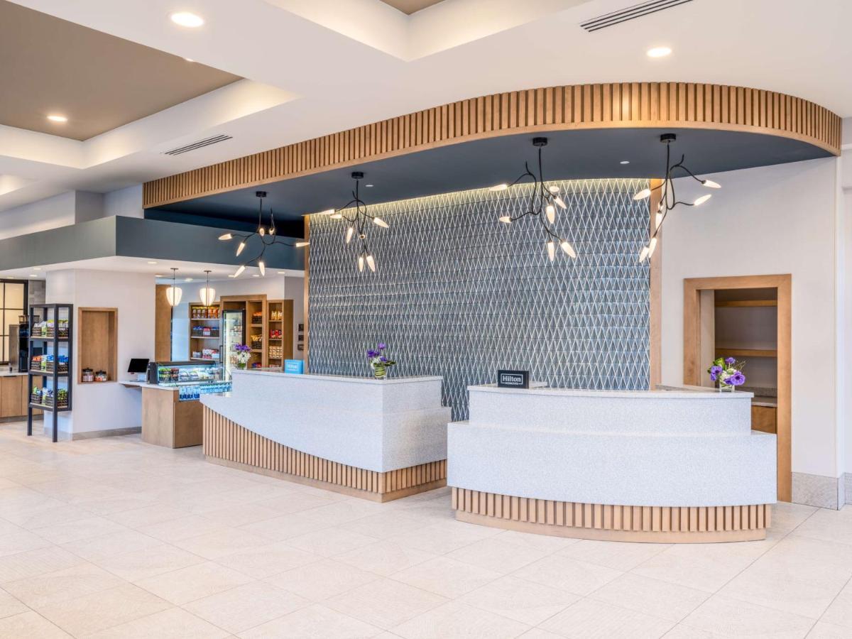 Hotel Homewood By Hilton Downtown Toledo