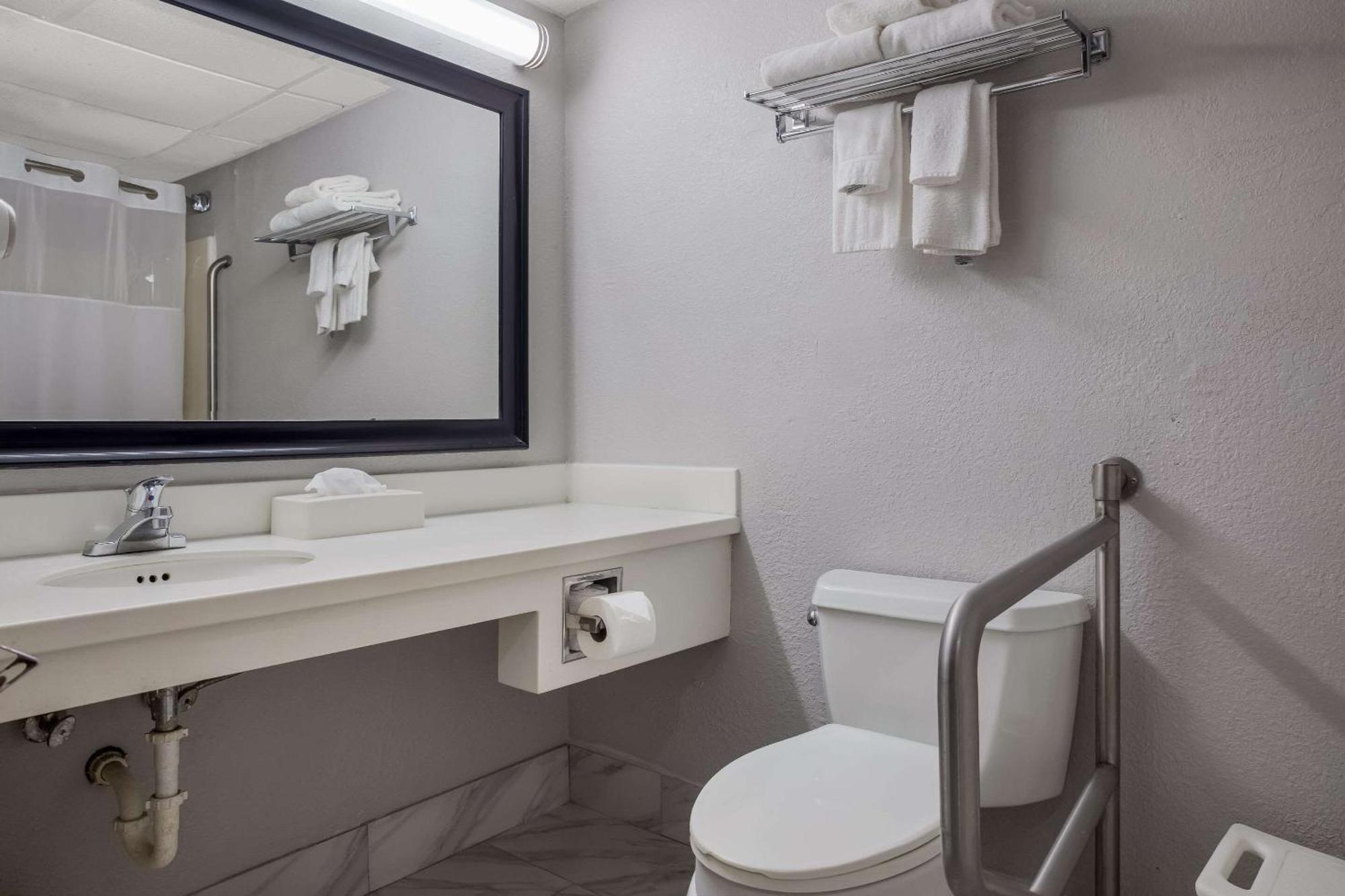 Inn Quality Toledo