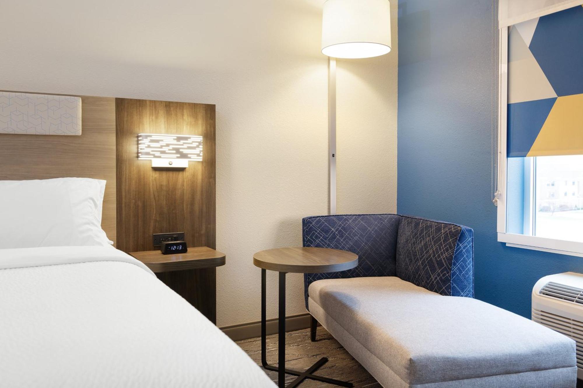 Express North By Ihg Hotel 3*