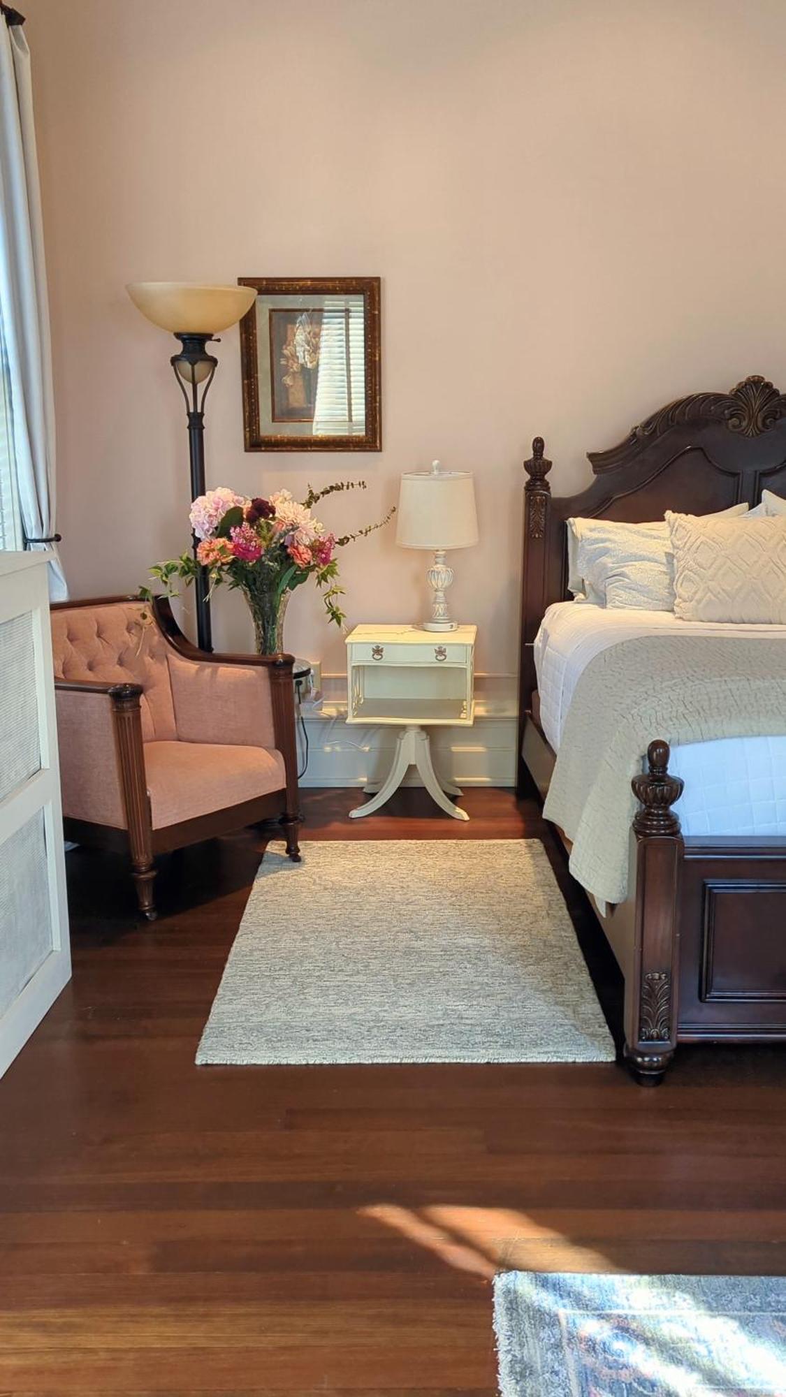 The Vistula Rose Bed & Breakfast *
