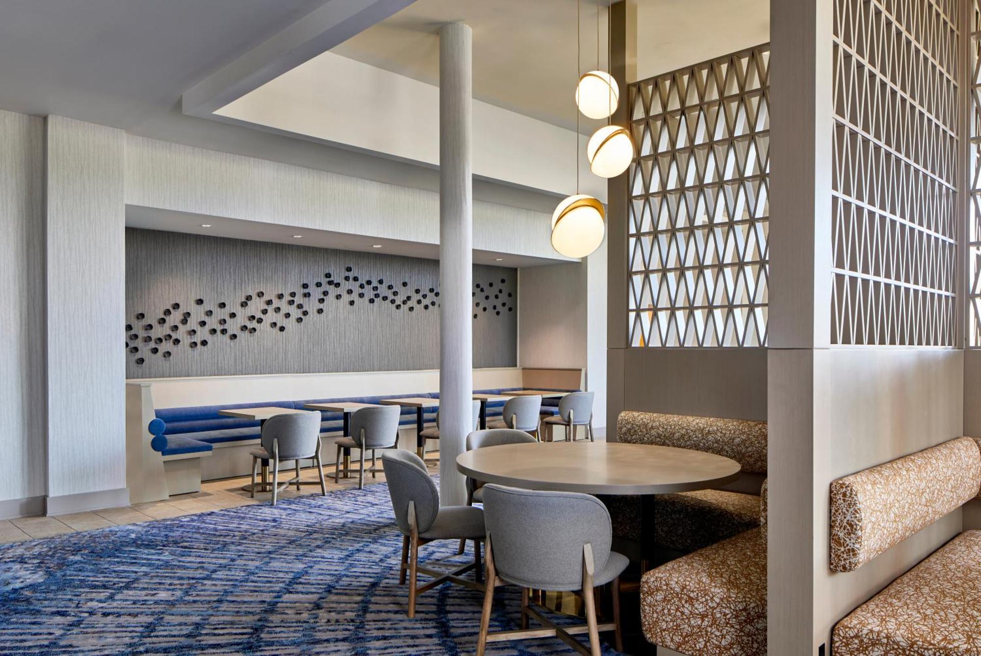 Delta By Marriott 3*