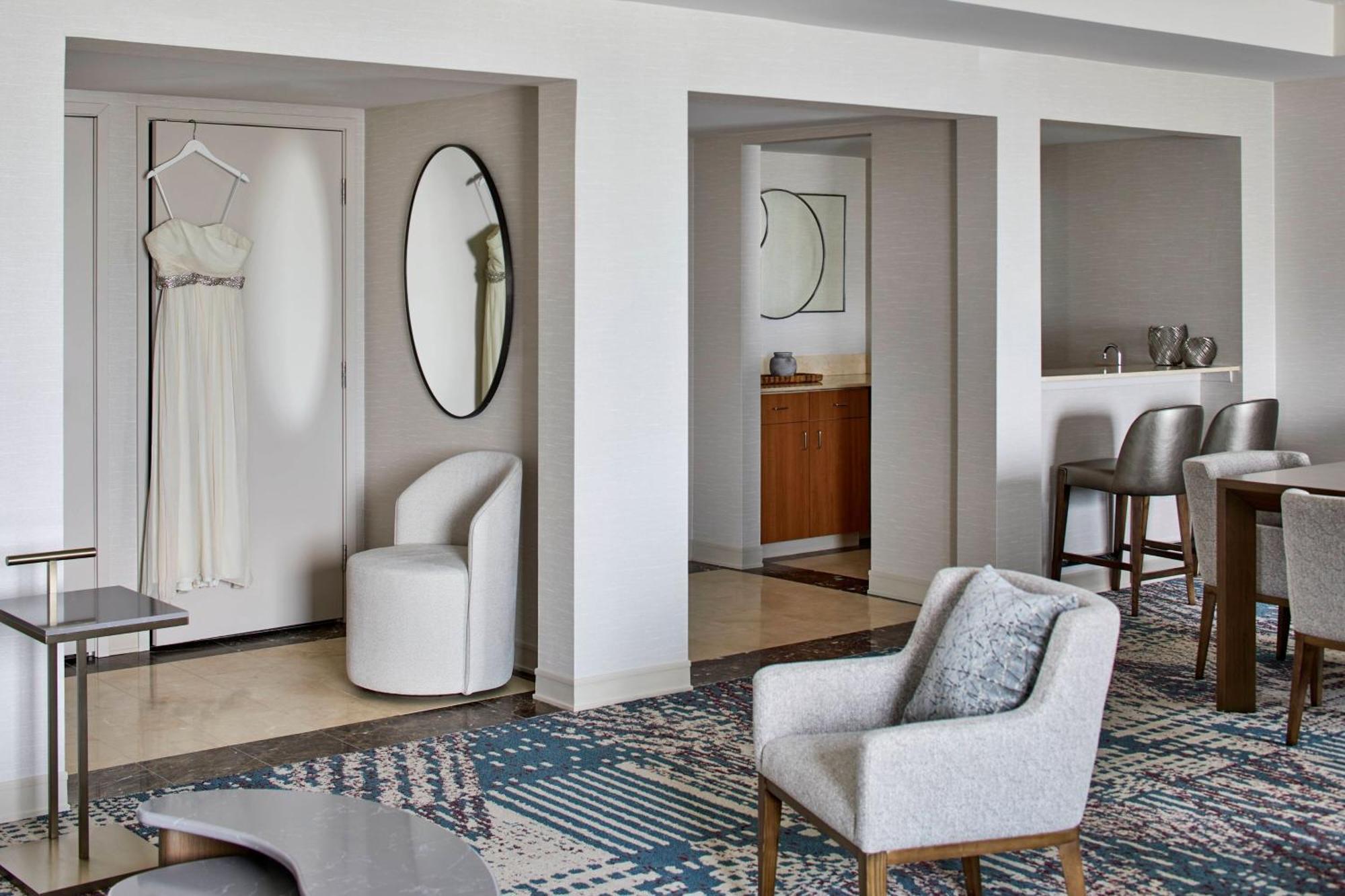 Delta By Marriott Hotel 3*
