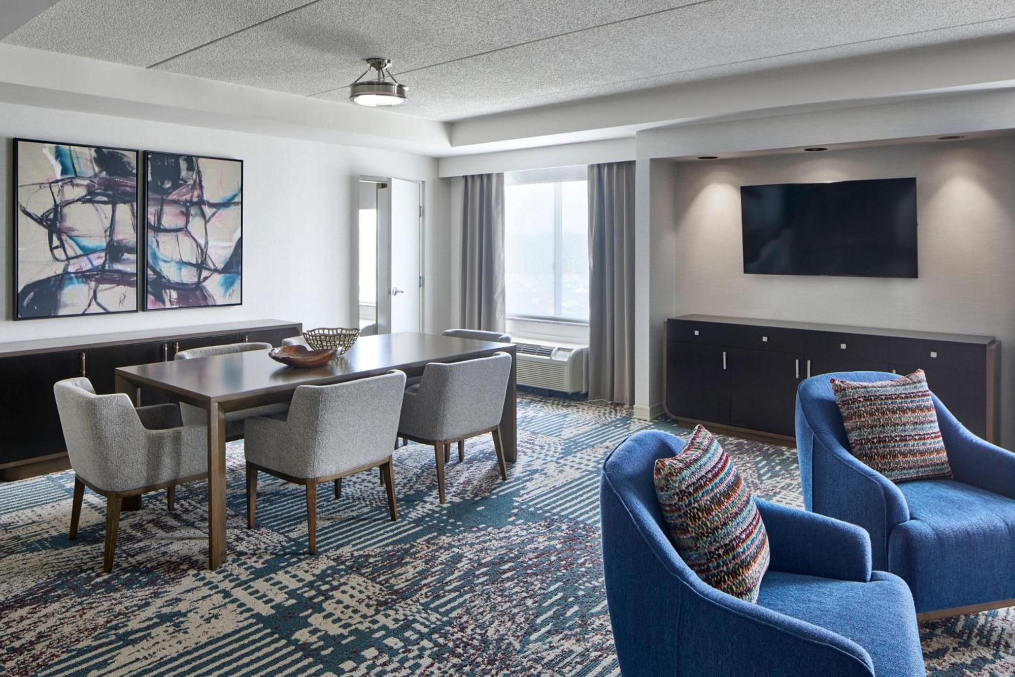 Hotel Delta By Marriott Toledo