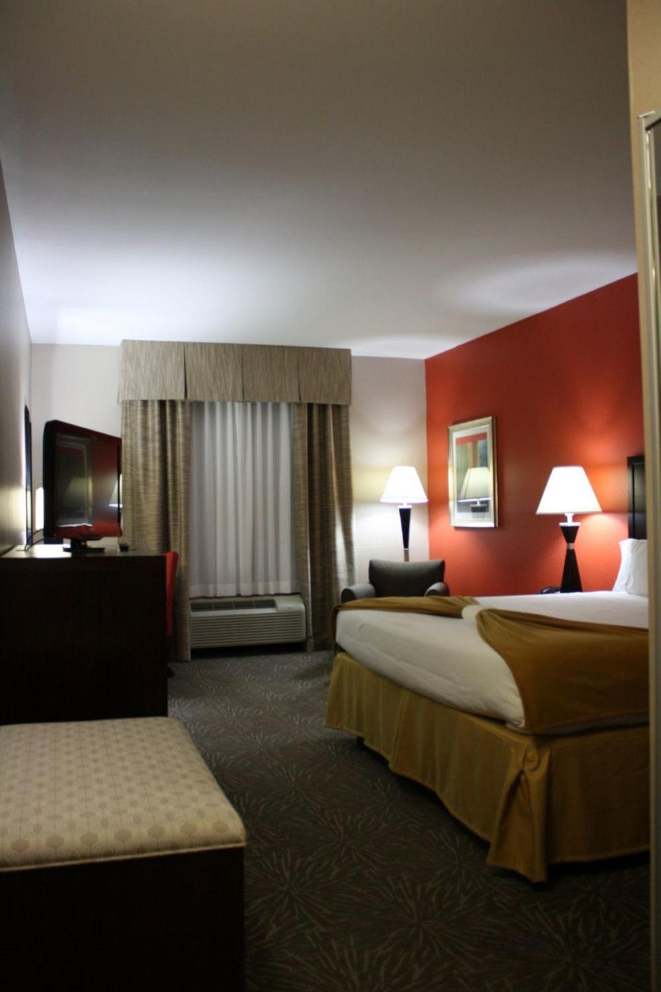 Hotel Express North By Ihg 3*