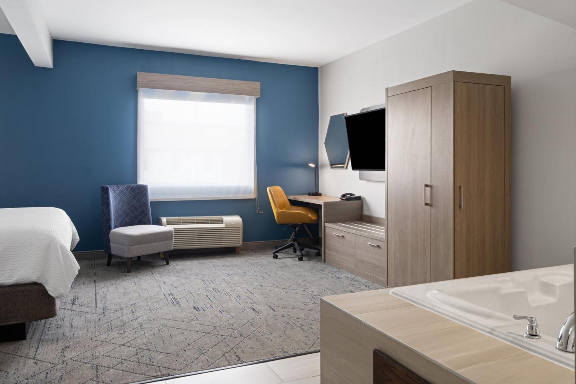 Express North By Ihg Hotel