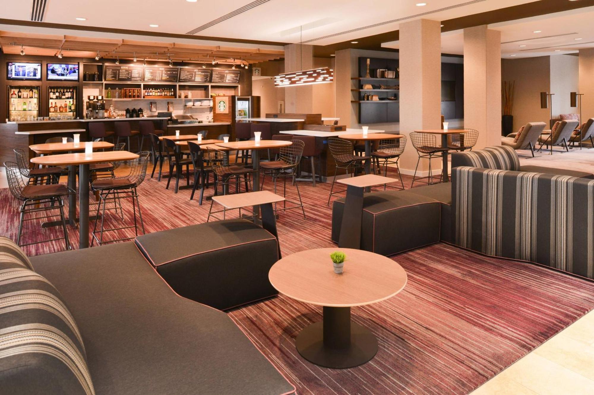 Courtyard By Marriott North