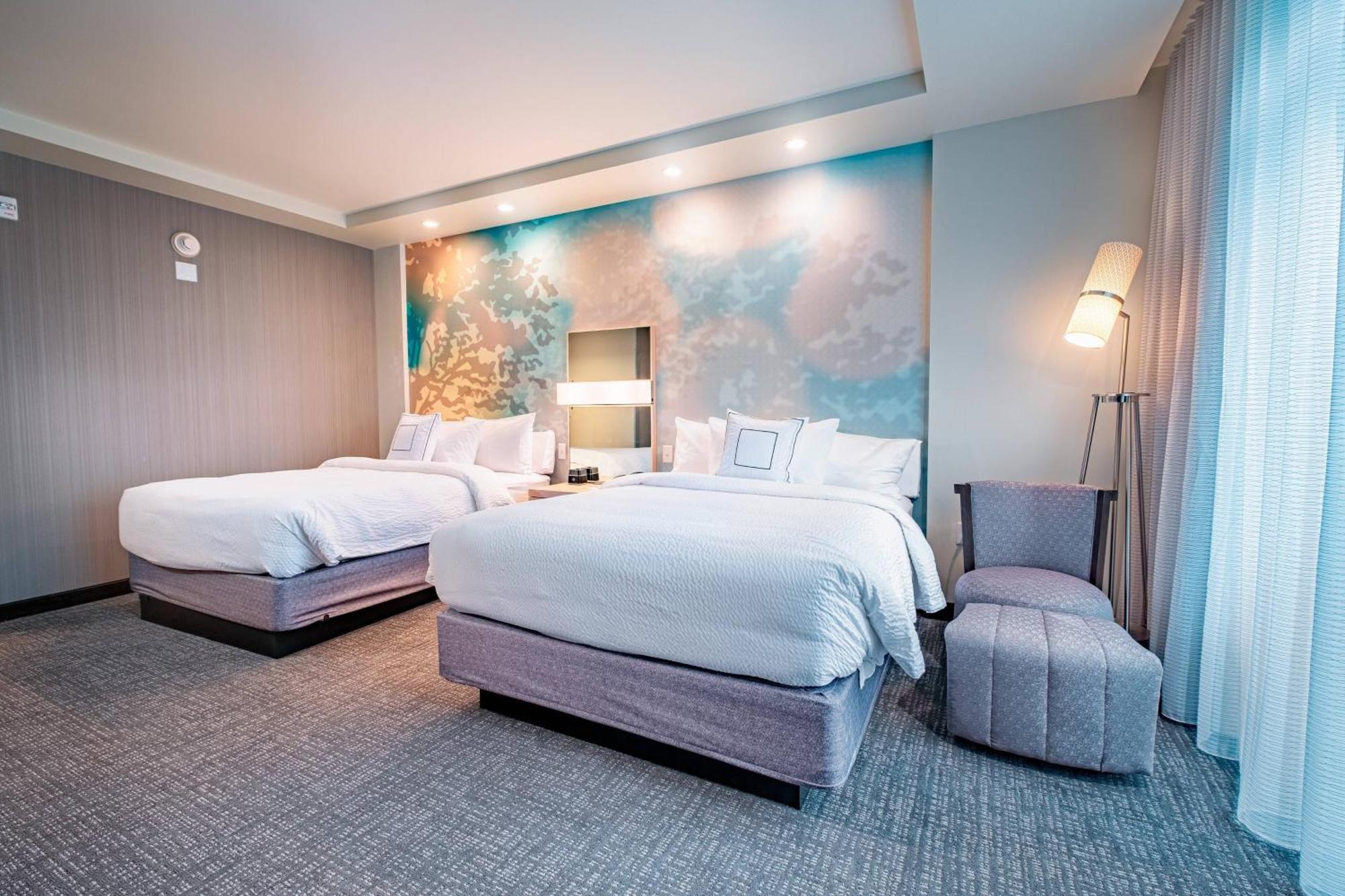 Courtyard By Marriott West Toledo