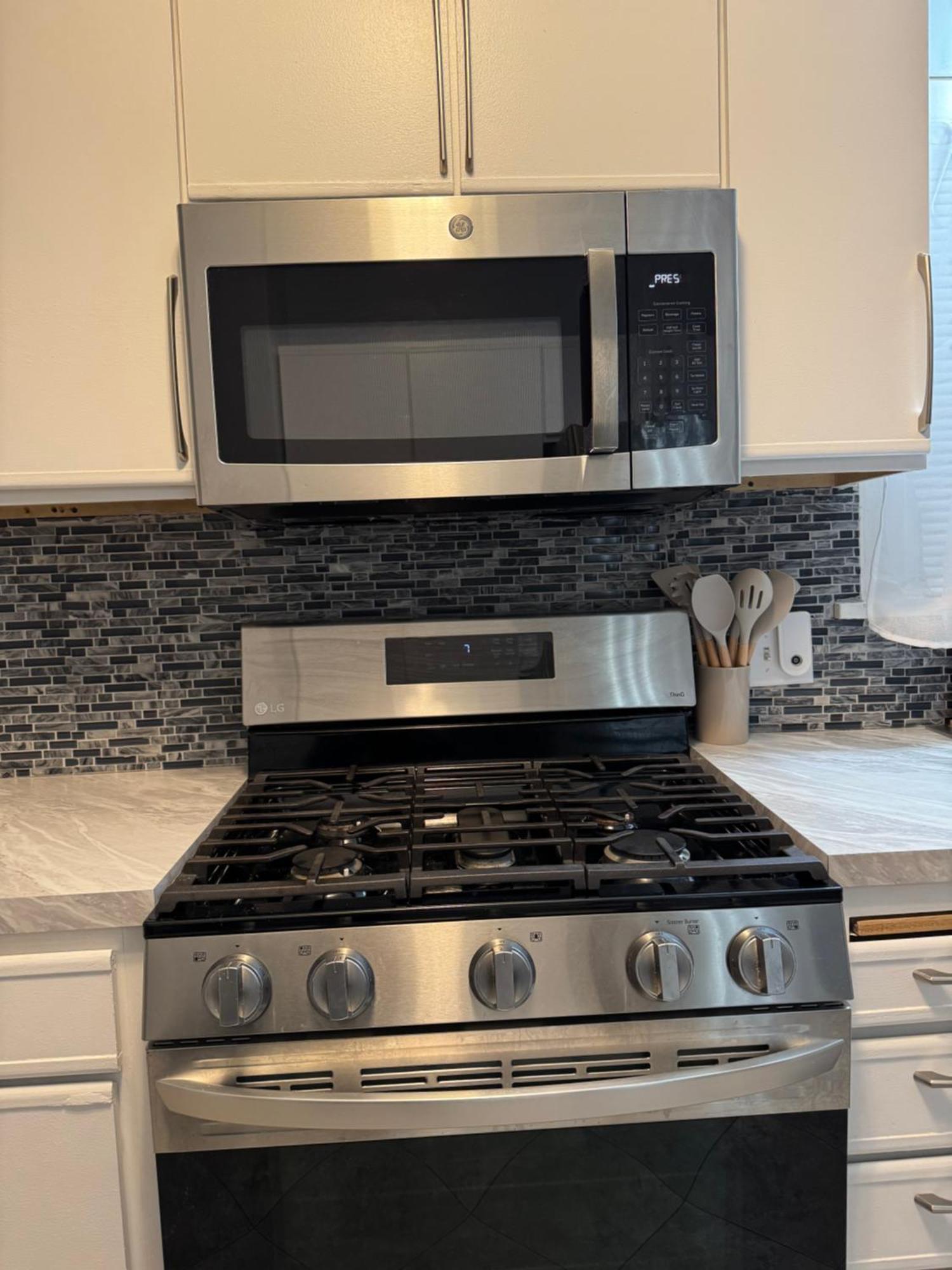 Holiday home Charming 3-bedroom House Next To Hollywood Casino! 1 Minute From Interstate 75 Toledo