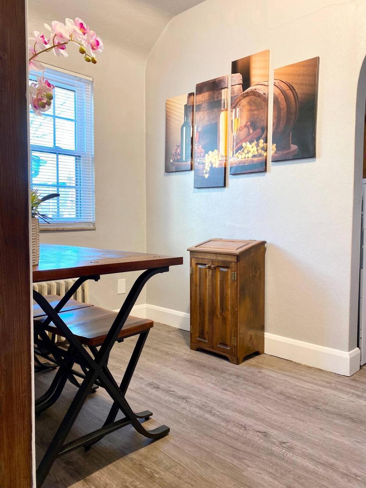 Contemporary And Modern, Furnished 2 Bedroom Apartments, Filled With Desirable Amenities