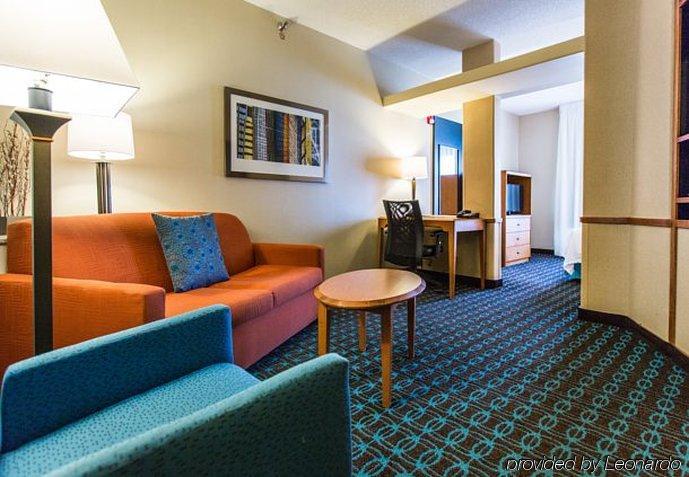 Hotel Fairfield & North Toledo