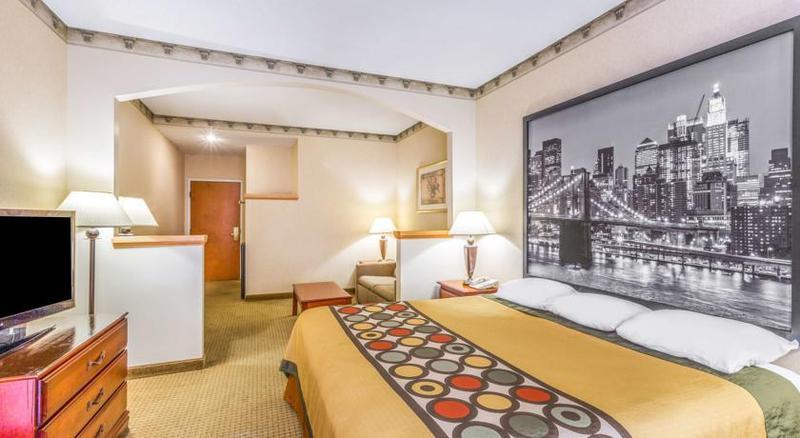Hotel Courtyard By Marriott West 4*