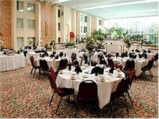Courtyard By Marriott West 4* Toledo