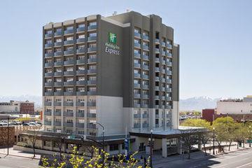 Express & West By Ihg Hotel Toledo