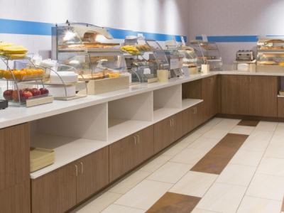 Hotel Express & West By Ihg 2*