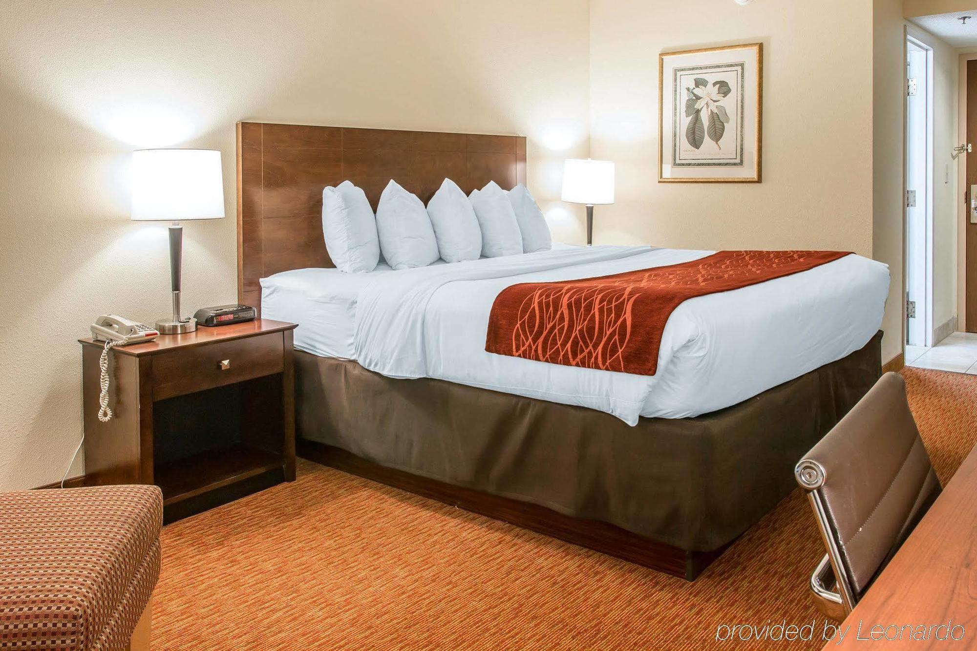 Quality Inn 2*