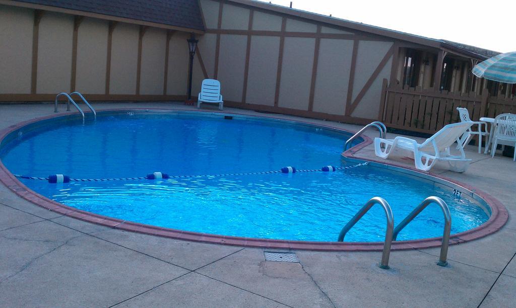 Knights West Motel Toledo