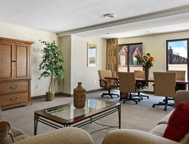 Hotel Courtyard By Marriott West 4*