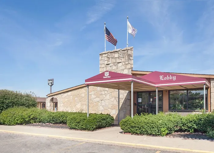 Knights Inn Maumee