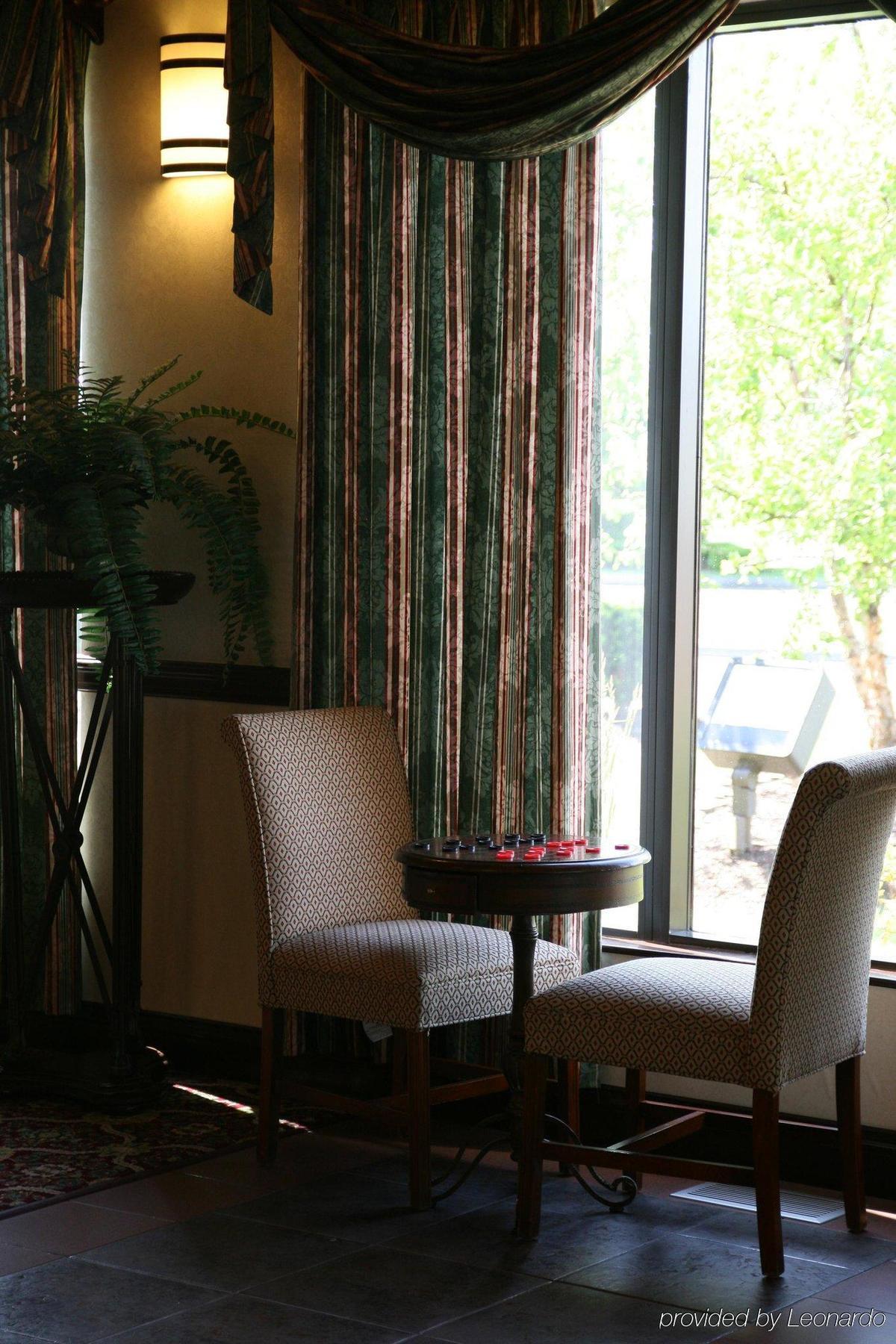 Hotel Comfort & 2*